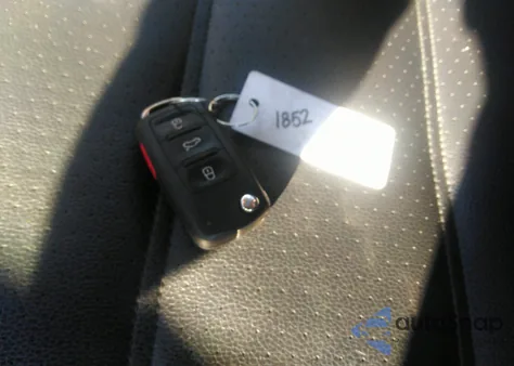 2017 Volkswagen Jetta 1.4T Se из США, поврежденный, VIN 3VWDB7AJ4HM208870